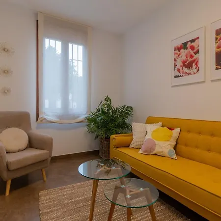 Tazas Apartament *